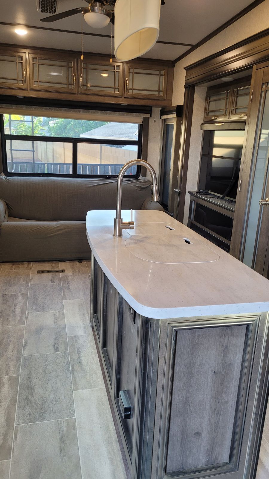 2019 Keystone Montana 20th Anniversary 3921FB National Vehicle