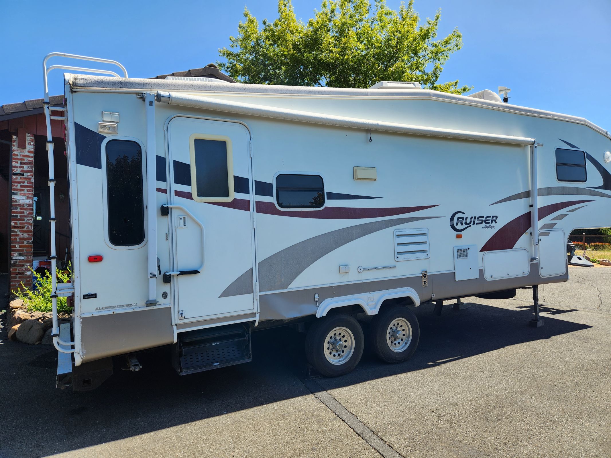 2006 Crossroads Cruiser 28RL - National Vehicle