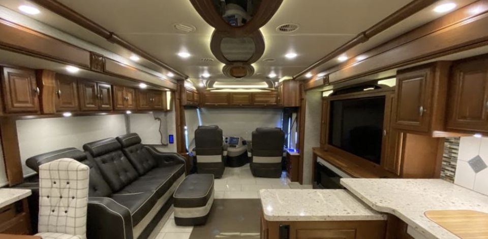 2017 Winnebago Grand Tour 45RL - National Vehicle